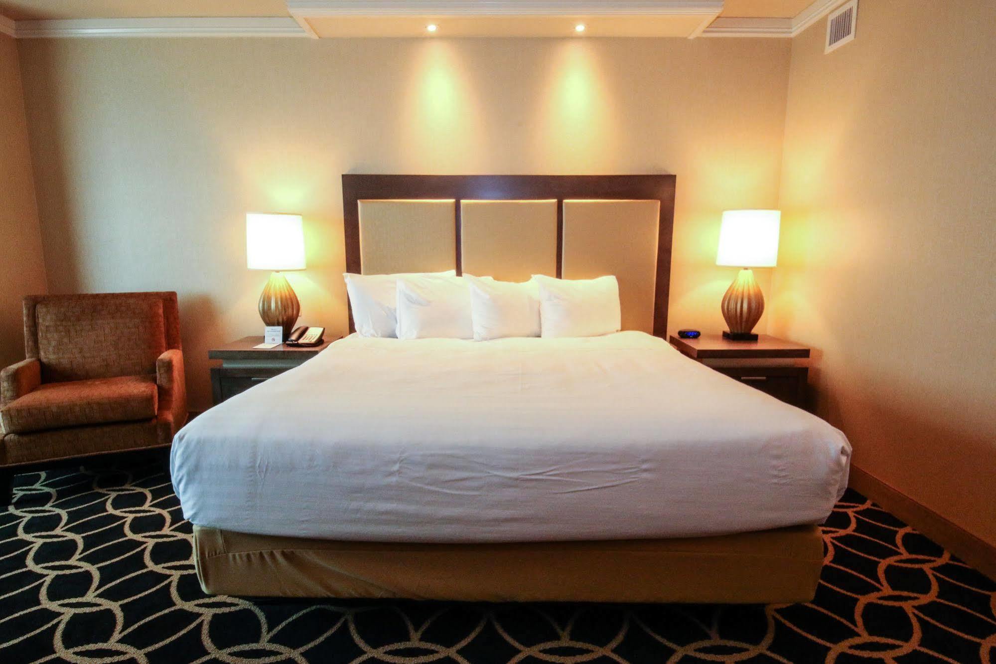 Hollywood Casino St. Louis Hotell Maryland Heights Exteriör bild